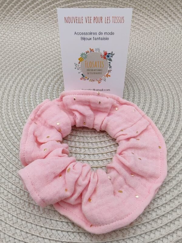 Chouchou en double gaze rose blush à pois doré