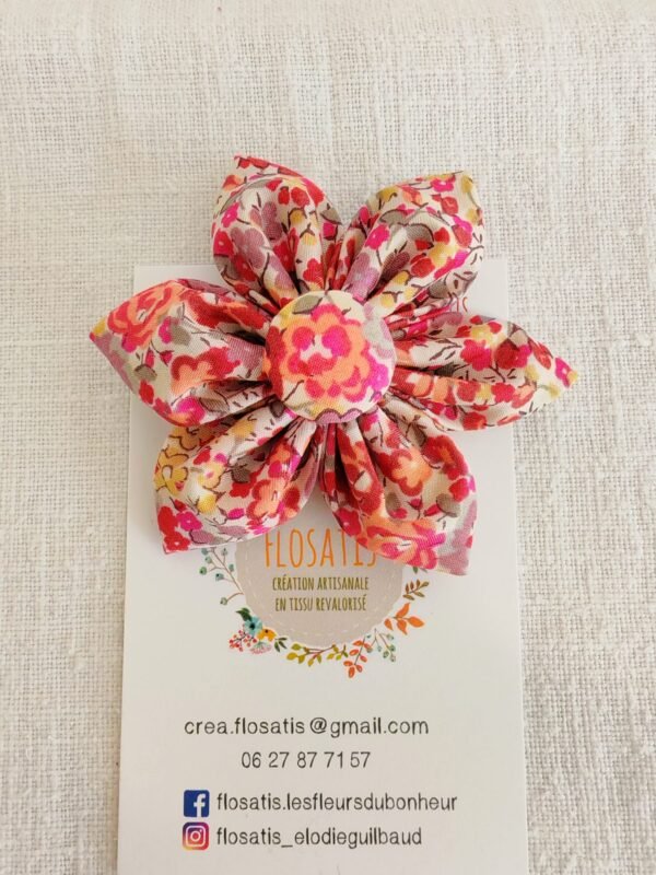 Maxi broche fleur