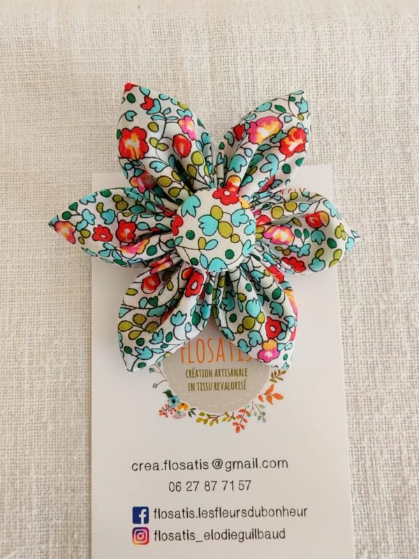 Maxi broche fleur