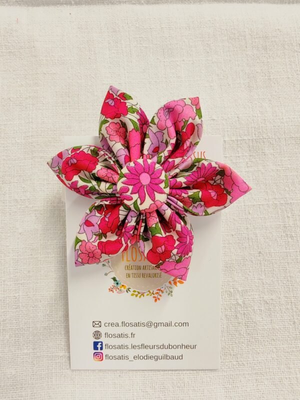 Maxi broche fleur