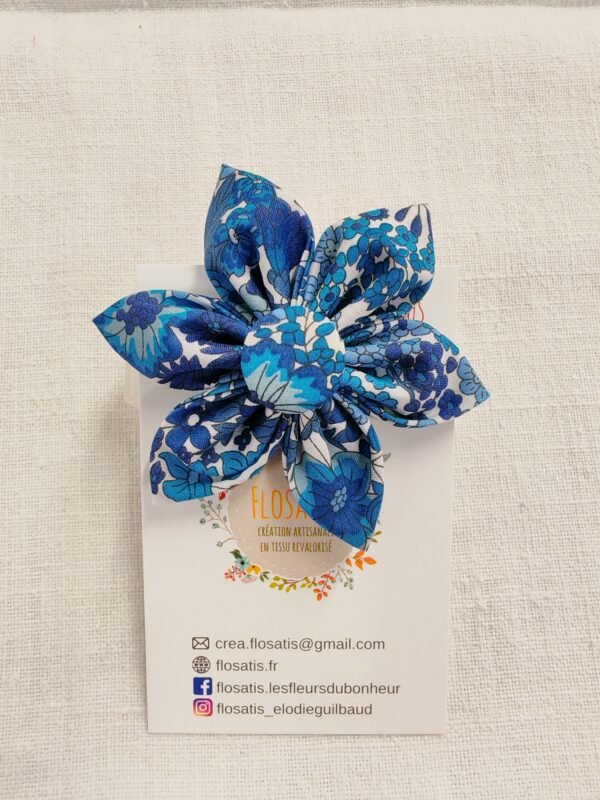 Maxi broche fleur